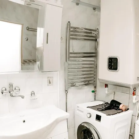 Mano Jura Апартаменти *